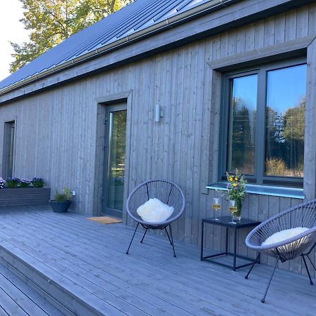 Luci Juras Apartamenti 2 로야 외부 사진