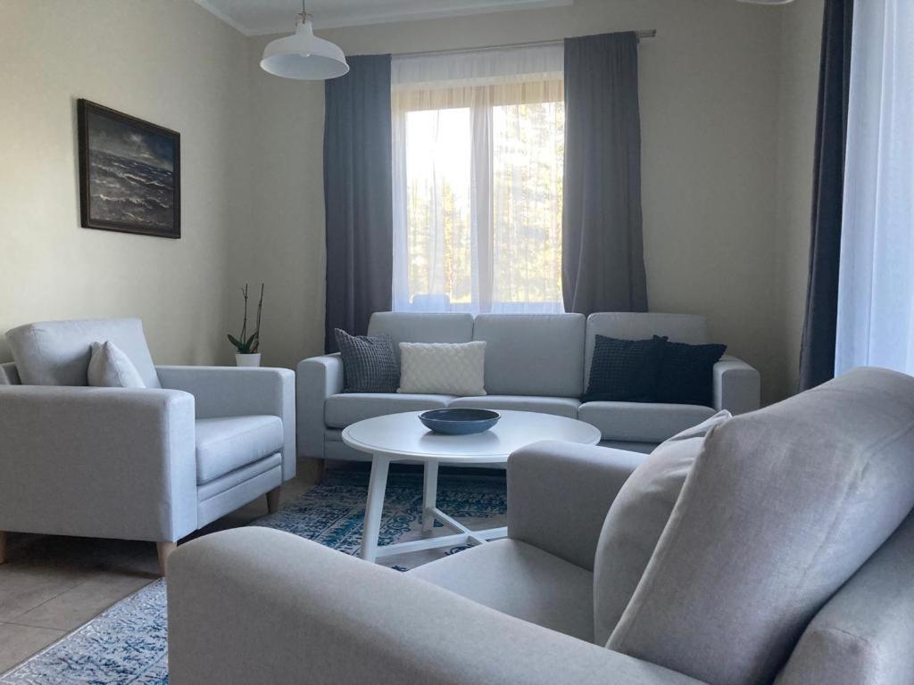Luci Juras Apartamenti 2 로야 외부 사진